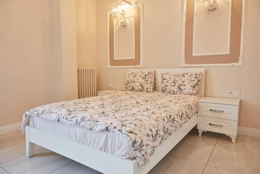 Taksim Square Apartment, Great View, Luxury Estambul Exterior foto